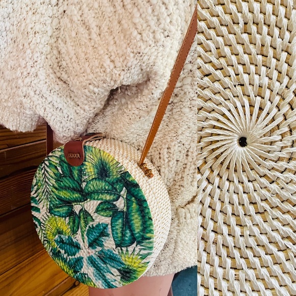 COLLECTION 18 Chic NWT Tropical PALM Leaf Print CROSSBODY BAG Purse - Picture 3 of 16